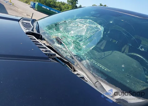 2015 Ford F-150 Lariat z USA, uszkodzony, nr VIN 1FTEW1CG3FKE85136